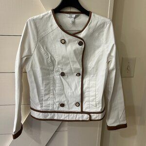 White house black market two piece white coated Size 4 suit